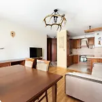 Brodnowski Comfort By Bookinghost Appartement Varsovie